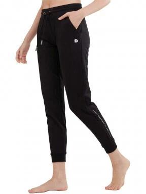 pantaloni de trening pt. femei Fundango Stellar Jogger Pant negru 1