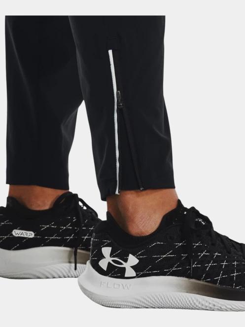 pantaloni de sport pt. femei Under Armour UA OutRun the Storm Pants negru 5
